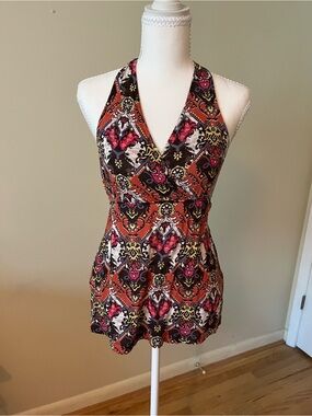 Mudd Halter Top in Rust, Pink & Black Mosaic Print